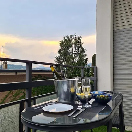 Casa Vacanza Luce Lägenhet *