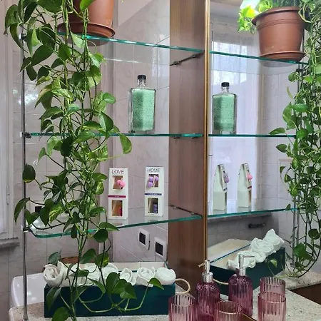 Casa Vacanza Luce Apartment *